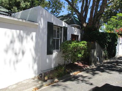 House For Sale in Wynberg Upper, Cape Town